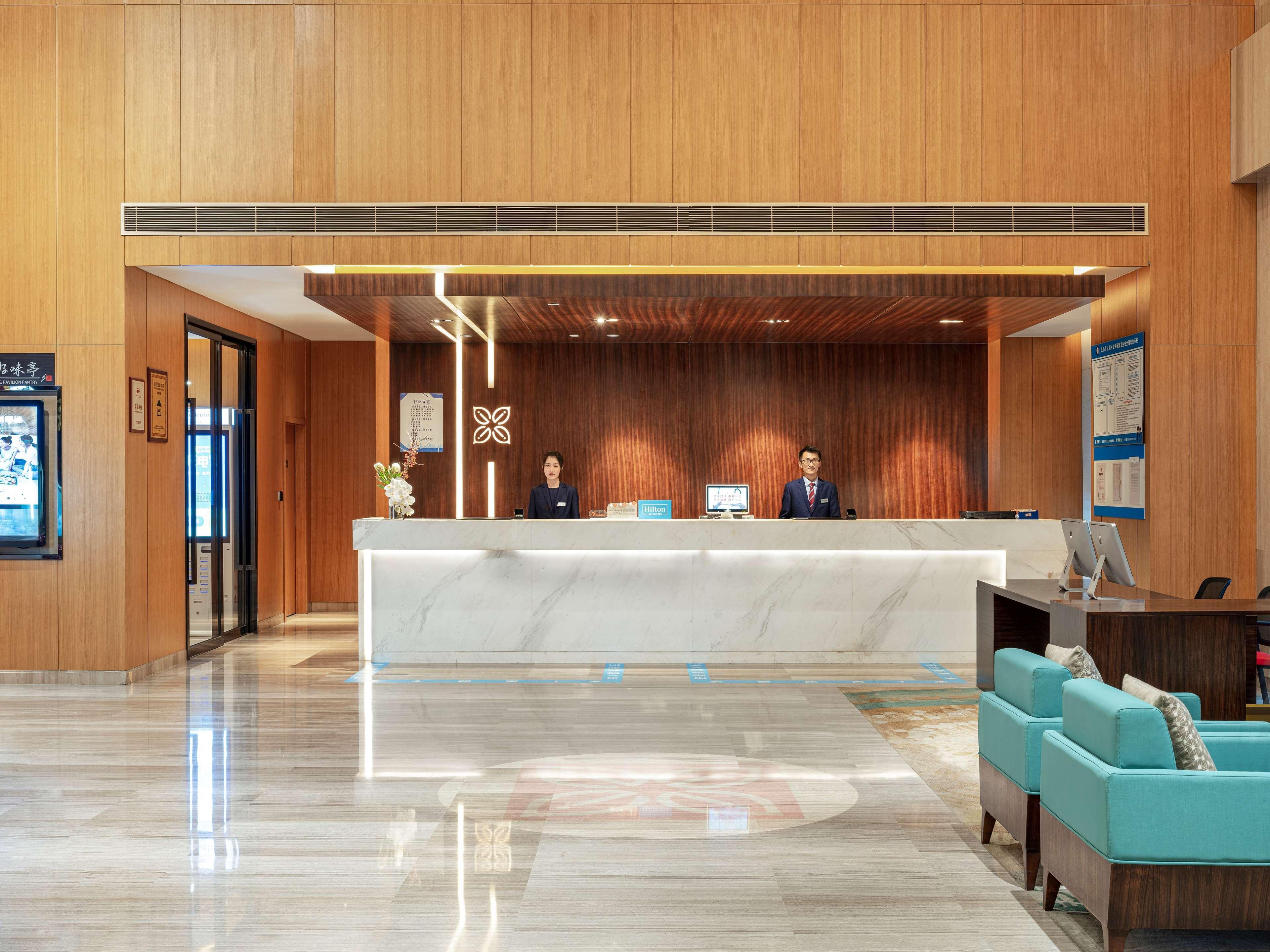 Hilton Garden Inn Chengdu Huayang Eksteriør bilde
