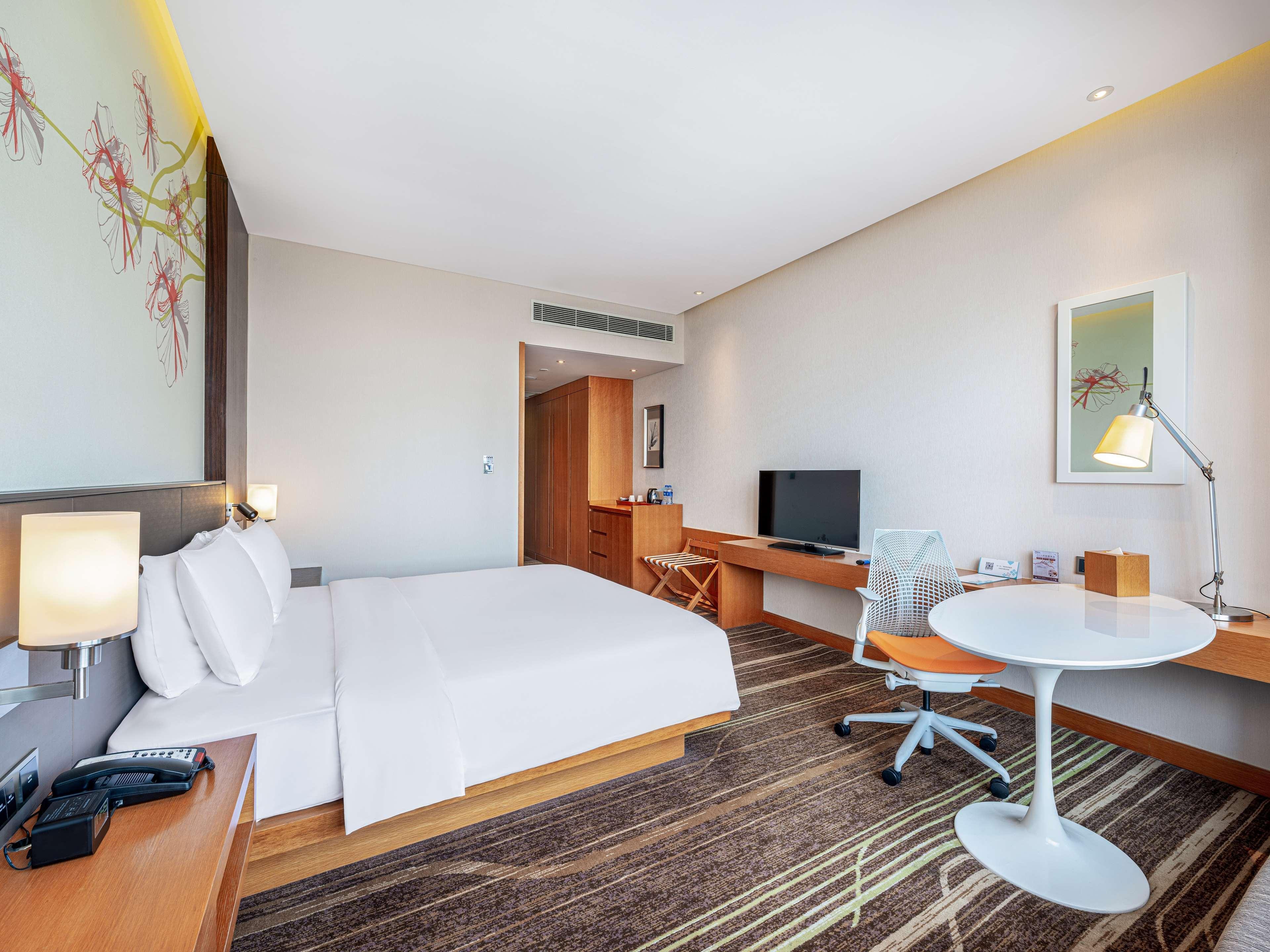 Hilton Garden Inn Chengdu Huayang Eksteriør bilde